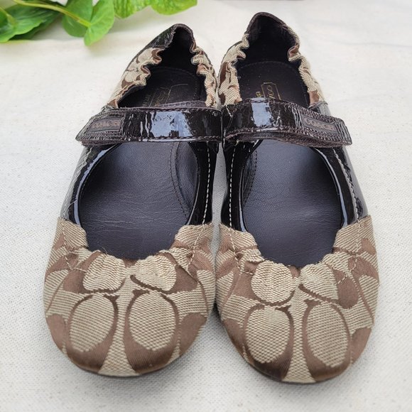 Coach Caryl Sig (Mary Jane Style) Size 6.5B - Picture 3 of 7
